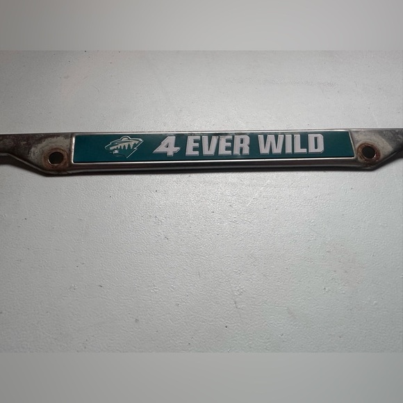4 Ever Wild License Plate Frame NHL Minnesota Wild Hockey - Picture 5 of 5